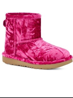 Ugg Classic Mini ll velvet boots